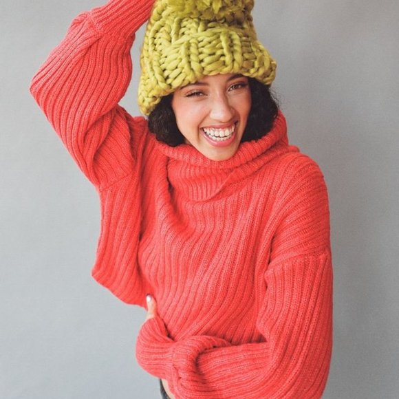 Urban Outfitters Mia Turtleneck Cropped Sweater - Picture 2 of 5